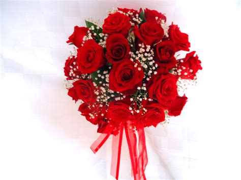 Bouquet De Rosas Rojas Florería Detalles Y Caprichos