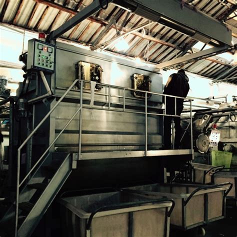 Jiangsu huaxi machinery co., ltd. Case of fabric dyeing machine
