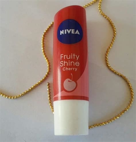 Leaves nice colour on the lips. Nivea Fruity Shine Cherry Lip Balm