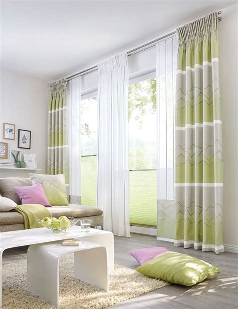 Schöne wohnzimmer gardinen nach maß ✂ wir gestallten ihr fenster individuell ✓ schabracken wohlfühlfaktor: Wohnzimmer in frischen Farben (grün) | Gardinen wohnzimmer ...