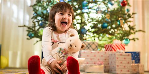 To most girls, unwrapping a gift certificate is kind of a bummer. Top 15 Christmas Toys 2014: Best Gifts For Children ...