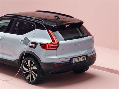 Discover 84 Images Volvo Xc40 Recharge Pure Electric Compact Suvs In