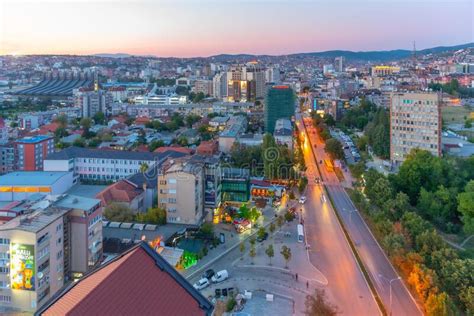 Vrojtuesit e lagjes Prishtinë on Twitter Rruga Xhorxh Bush mbyllet