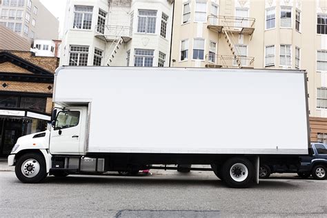 What Is The Largest Moving Truck I Can Rent