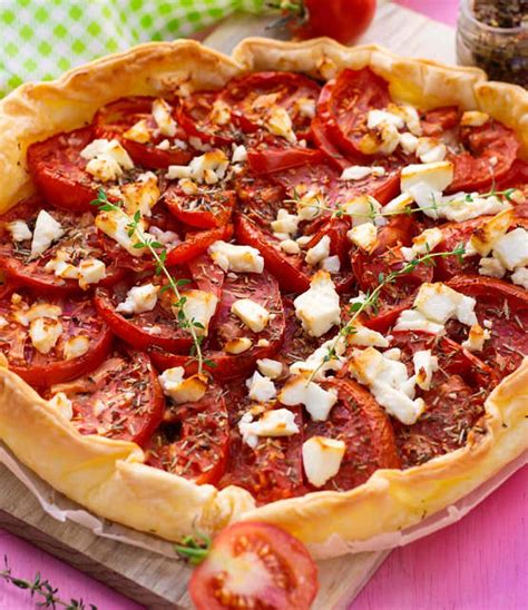 Toujours les bienvenues en cas de panne sèche d'inspiration, elles font l'unanimité autour de la table. Tartes salées : meilleures recettes faciles et santé ...