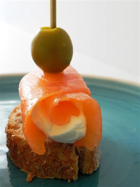 Smoked Salmon And Cream Cheese Roll Tapas Recipes