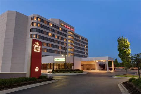Hotel Near Detroit Auburn Hills Hotel Crowne Plaza Auburn Hills