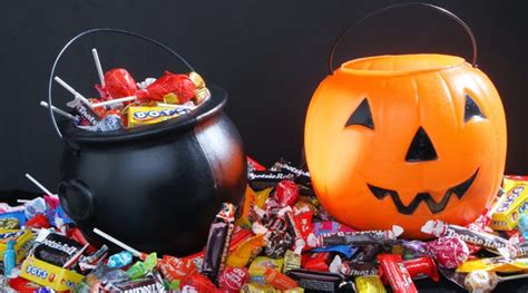 Trick Or Treating On The Monmouth Square This Saturday Prairie