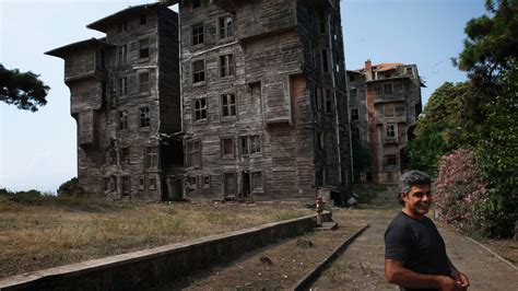 Ap Photos Istanbuls Historic Orphanage Awaits Salvation Fox News