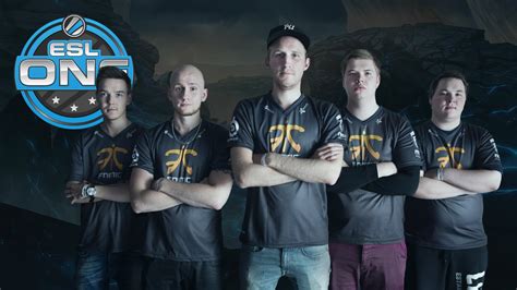 Team Fnatic Gamers Wallpapers And Images Wallpapers Pictures Photos