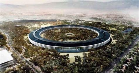 Photos From Inside Apples New 5 Billion Headquarters