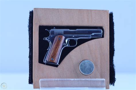 16 Scale Miniature Colt 1911 A1 Hand Gun Made By Aquapolis Of Japan