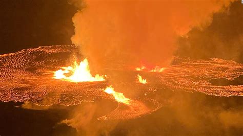 Mira La Impresionante Erupción Del Cráter Del Volcán Kilauea En Hawai