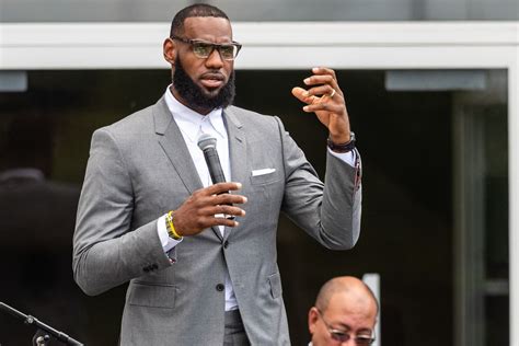 The only player to have won nba championships. REPORT: LeBron James Has "Seriously Considered" Running For President Of The United States ...