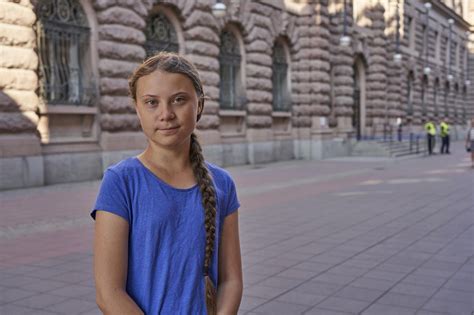 Полное имя — грета тинтин элеонора эрнман тунберг (greta tintin eleonora ernman thunberg). Greta Thunberg segelt mit Pierre Casiraghi nach New York ...