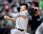 Ex-Giants pitcher Tim Lincecum agrees to sign with Rangers