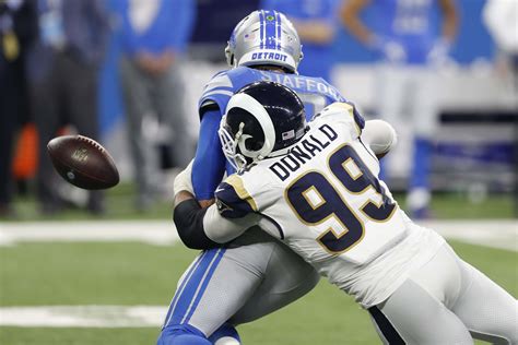 7 Crazy Stats That Prove How Clutch Aaron Donald Is For The Rams