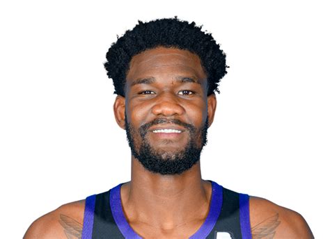 His mother andrea and stepfather alvin raised him. Deandre Ayton Stats, News, Videos, Highlights, Pictures ...