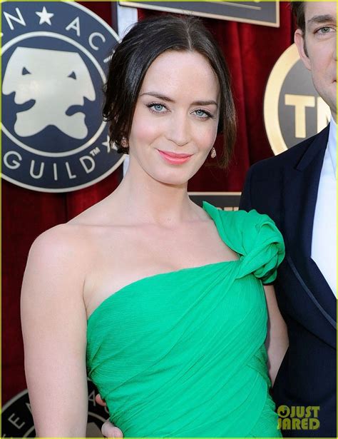 Emily Blunt John Krasinski Sag Awards Emily Blunt Yandex Maps One