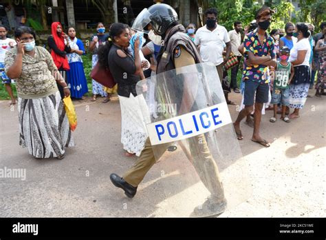 Police Special Task Force was deployed to control a group of family