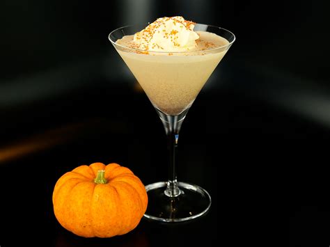 Pumpkin Pie Martini Cocktaildudes