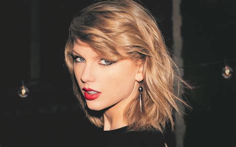 4559018 Taylor Swift Women Celebrity Singer Portrait Display