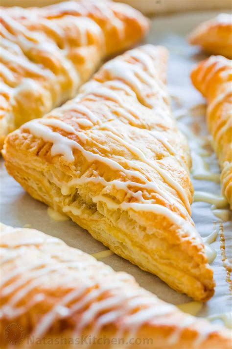Homemade Apple Turnovers With A Filling That Tastes Like Apple Pie In Flaky Puff Pastry