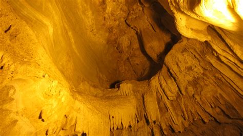 The Travel Reminiscenes Belum Caves