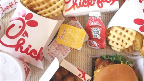 The One Menu Item You Should Never Order At Chick Fil A Eat This Not That