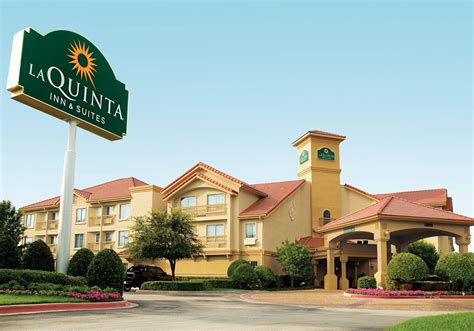 La quinta inn phoenix north features 24 hour front desk and a sun terrace, to help make your stay more enjoyable. La Quinta Inn & Suites - CedarCityPictures.com