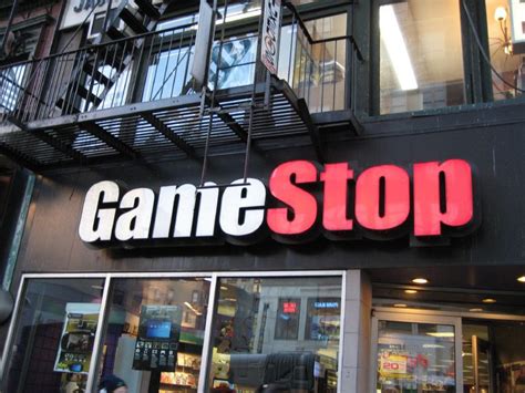 Gamestop's's shares hit a low of $2.57 last year before rising to $18.84 by 31 december after a notable hedge fund decided to back the company. GameStop To Sell Steam Hardware Even Though It Can't Sell ...
