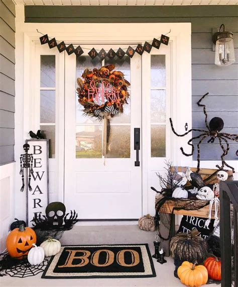 20 Frightfully Fun Halloween Front Porch Decorating Ideas Halloween