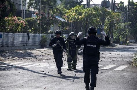 Serangan Bom Di Tiga Gereja Surabaya Pelaku Bom Bunuh Diri Perempuan