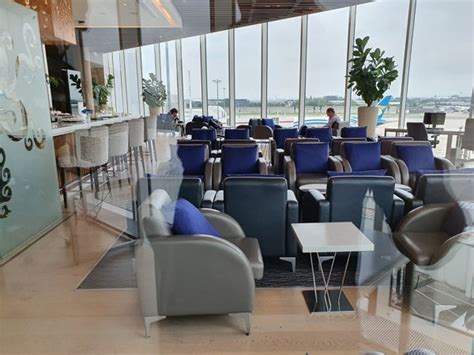 Lhr Malaysia Airlines Business Class Lounge London Heathrow Loungeindex