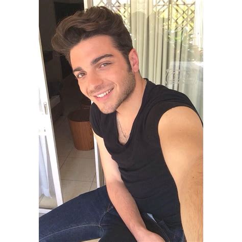 Gianluca Il Volo On Twitter Volo Good Music Cool Portraits