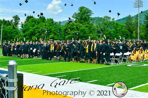 Tuscola High School Graduation 2021 Diana Gates Photography