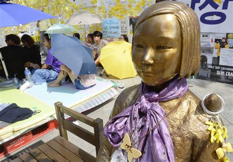 seoul makes 500 statues of comfort women to raise awareness on sexual slavery koreaboo
