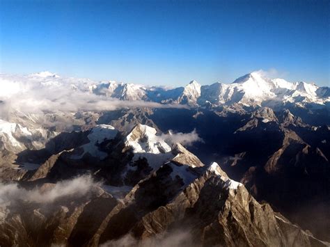 Desktop wallpaper himalayan, mountains range, horizon, nepal, hd image, picture, background, 7dc580