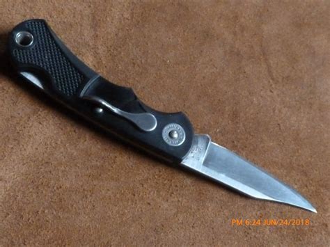 Vintage Camillus Lev R Lock New York Usa Folding Knife