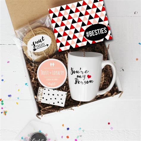 After all, on a planet with 8 billion people on it, what are the odds you'd find a person who shares your sense of humor and given how exceptional your bff is, when their birthday rolls around, it's important to give them a gift that reminds him or her just how special. Besties Gift Box - Best Friend Gift | Confetti Gift ...