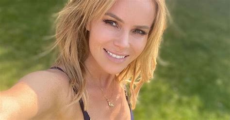 Amanda Holden Strips Topless To Lay Herself Bare In Racy Sunbathing Snap Daily Star