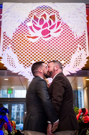Same Sex Marriage Ceremonies In City Hall Seattle Wa By Nate