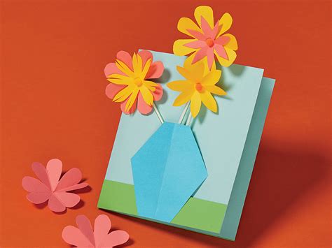 It's your teacher's day tomorrow and you want to give your teacher something to remind her that you appreciate her? Craft: Spring Cards | Scholastic