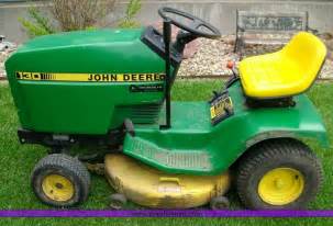 John Deere 130 Lawn Mower In Wamego Ks Item 1258 Sold Purple Wave