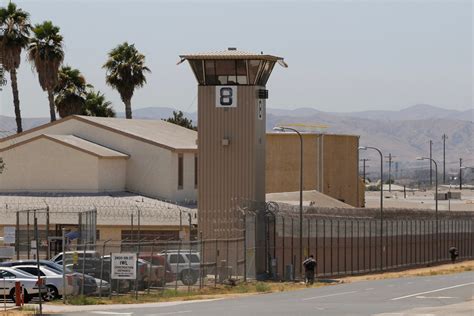 Keep Chuckawalla Prison And Close This One Instead Calmatters
