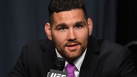 Бывший чемпион ufc американец крис вайдман получил жуткую травму в поединке против юрайи холла на в самом начале поединка вайдман нанес неудачный лоукик холлу, в. Крис Вайдман: Поздравляю Бена Аскрена с потрясающей карьерой