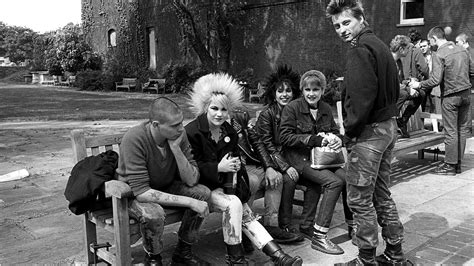 Janette Beckmans Iconic Punk Photographs Capture Britains Youth Rebellion From Punks Hanging