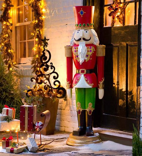 10 Unique Nutcracker Decoration Christmas Ideas For A Classic Holiday Look
