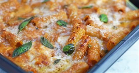 Cheesy Roasted Tomato Pasta Bake Recipe Moorlands Eater