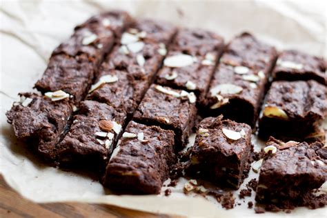 Resep kue kukus kali yakni brownies coklat enak. Resep Cara Membuat Brownies Panggang Enak Dan Lembut - Harianmu dot Com